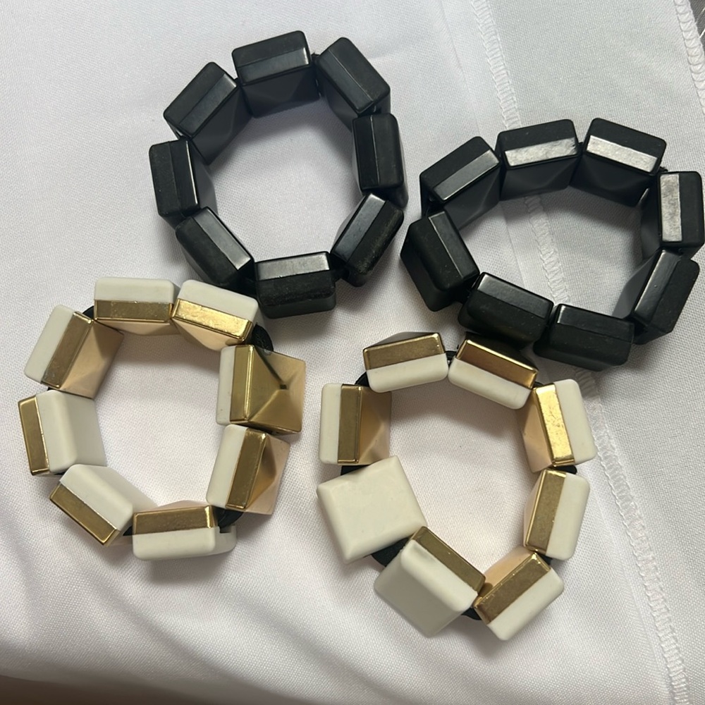 Weighted exercise bracelets
